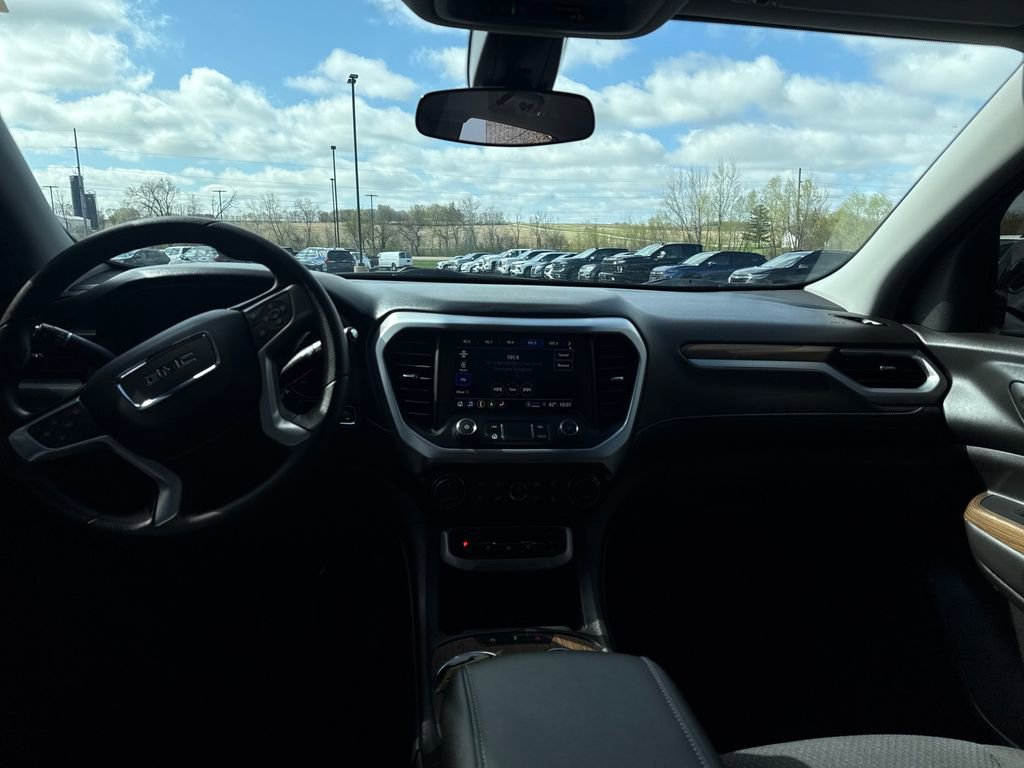 Certified 2023 GMC Acadia SLE w/ Driver Convenience Package AWD/4WD image 11