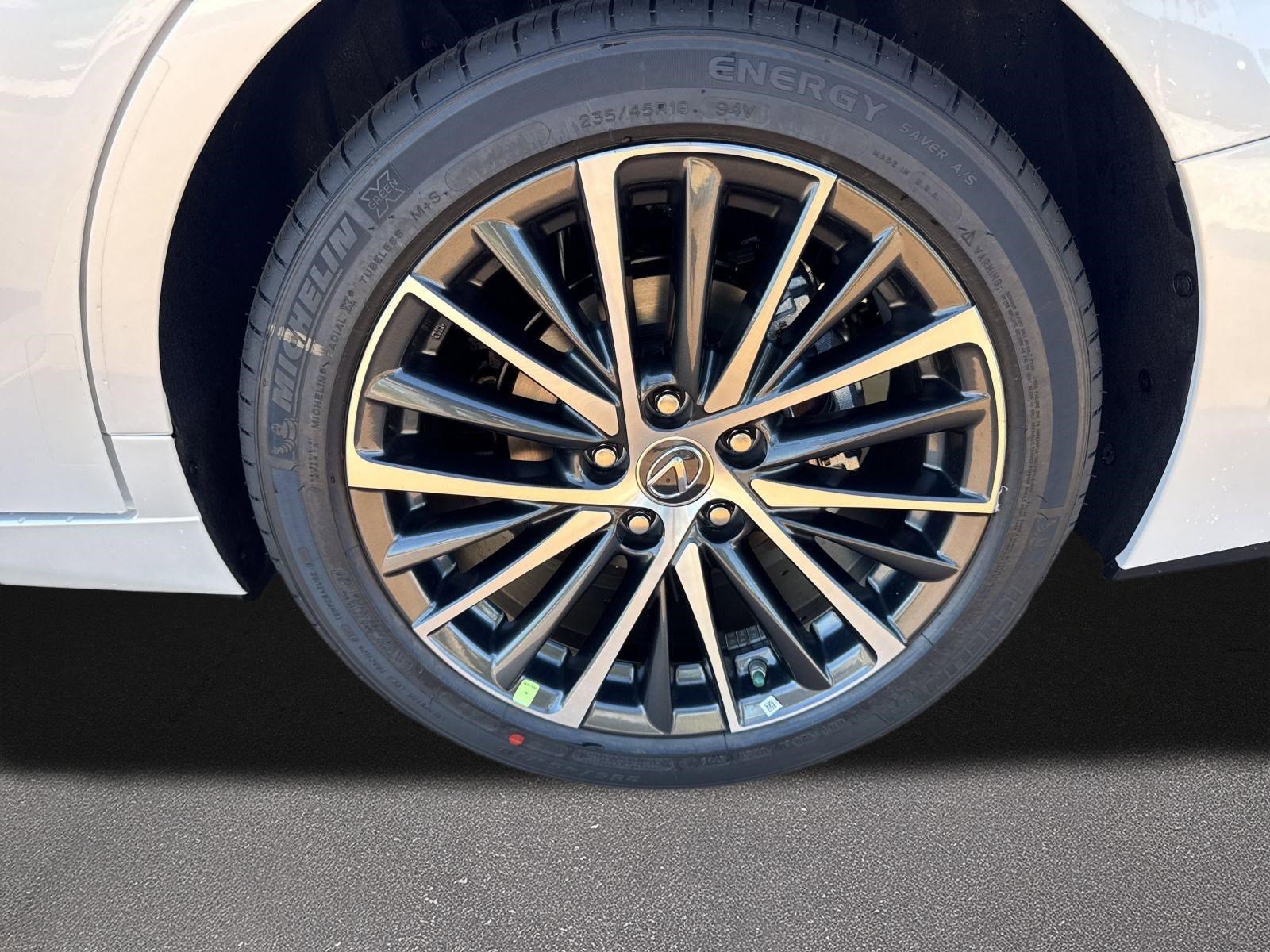 New 2025 Lexus ES 350 w/ Premium Package image 7