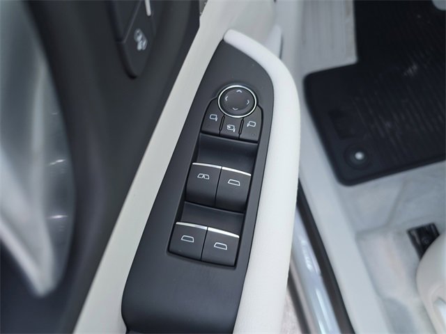 New 2026 Buick Enclave Avenir w/ Super Cruise Package image 17