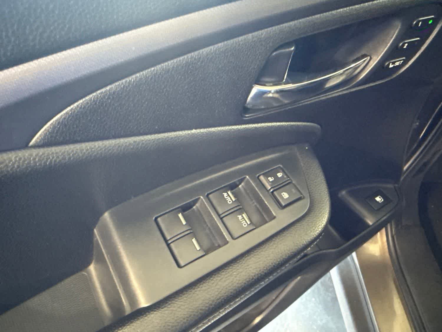 Used 2022 Honda Ridgeline RTL-E image 18