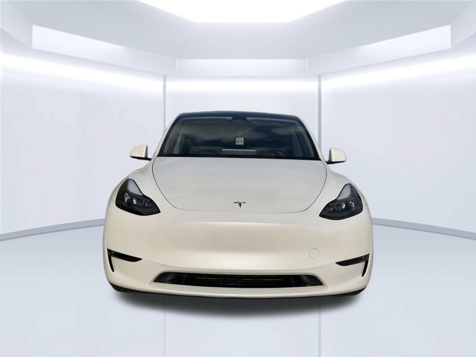 Used 2024 Tesla Model Y Performance AWD/4WD image 2