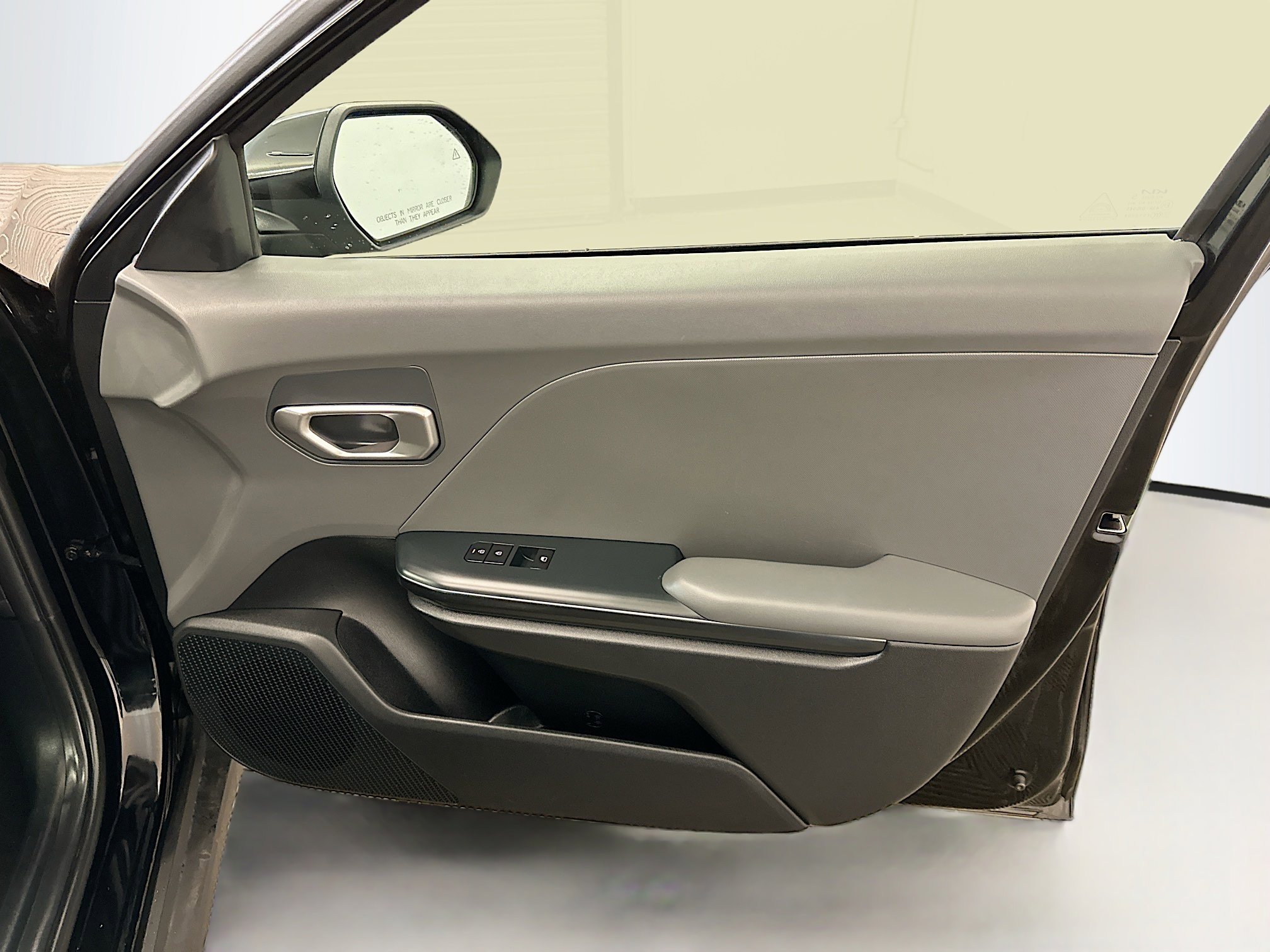 Used 2025 Kia K4 LXS image 33