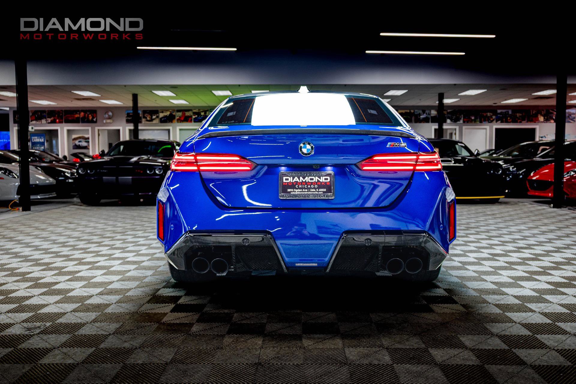 Used 2025 BMW M5 w/ Carbon Package image 33