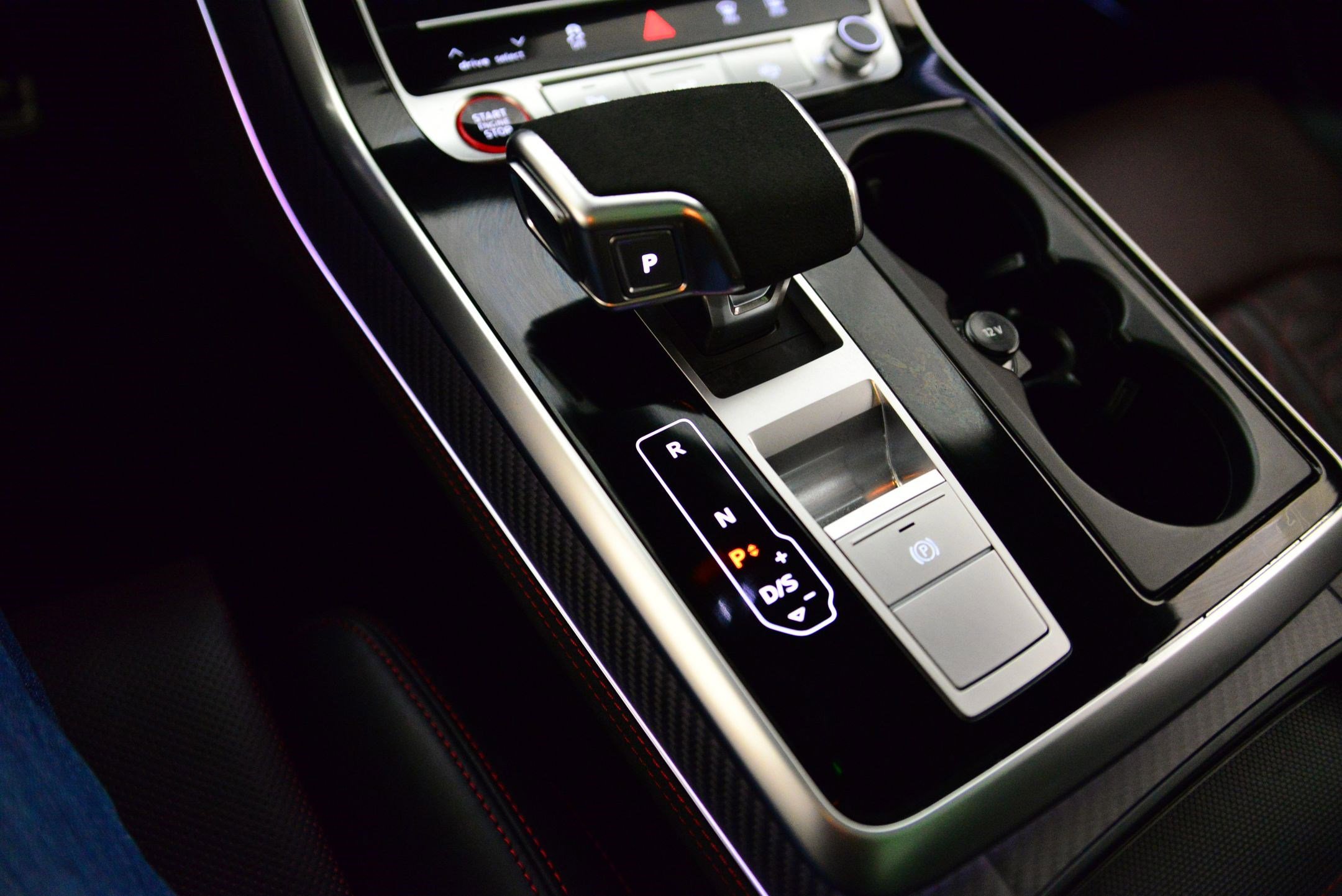 New 2026 Audi RS Q8 performance image 14