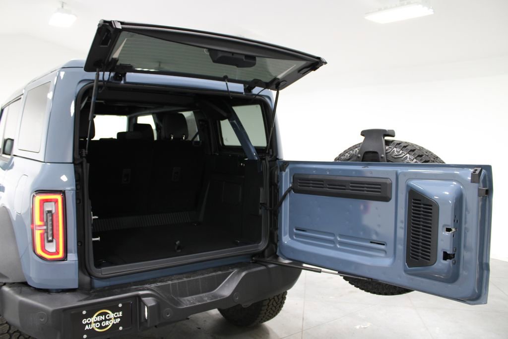 New 2025 Ford Bronco Outer Banks w/ Sasquatch Package image 17