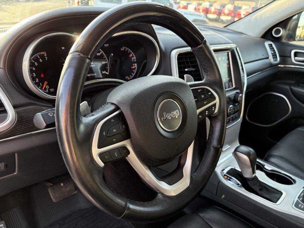 Used 2018 Jeep Grand Cherokee Summit image 10