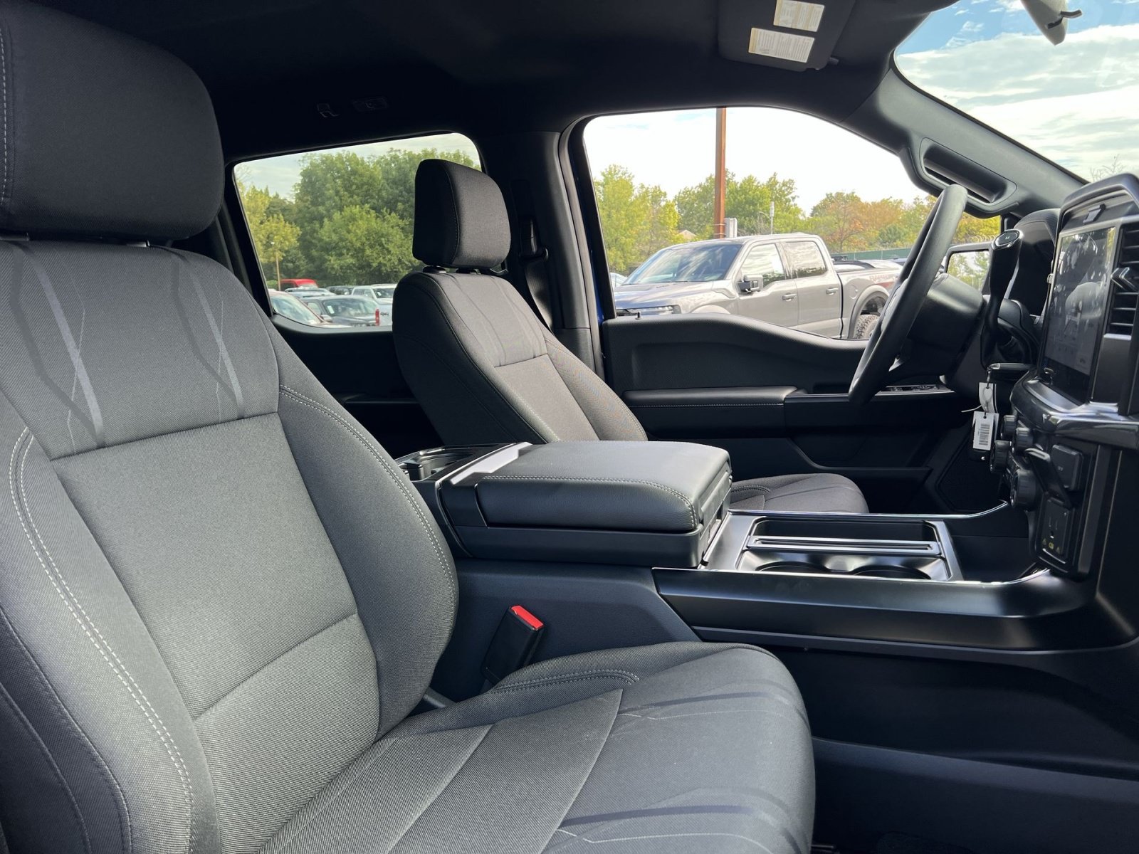 New 2026 Ford F150 STX w/ F-150 LOBO Package AWD/4WD image 25