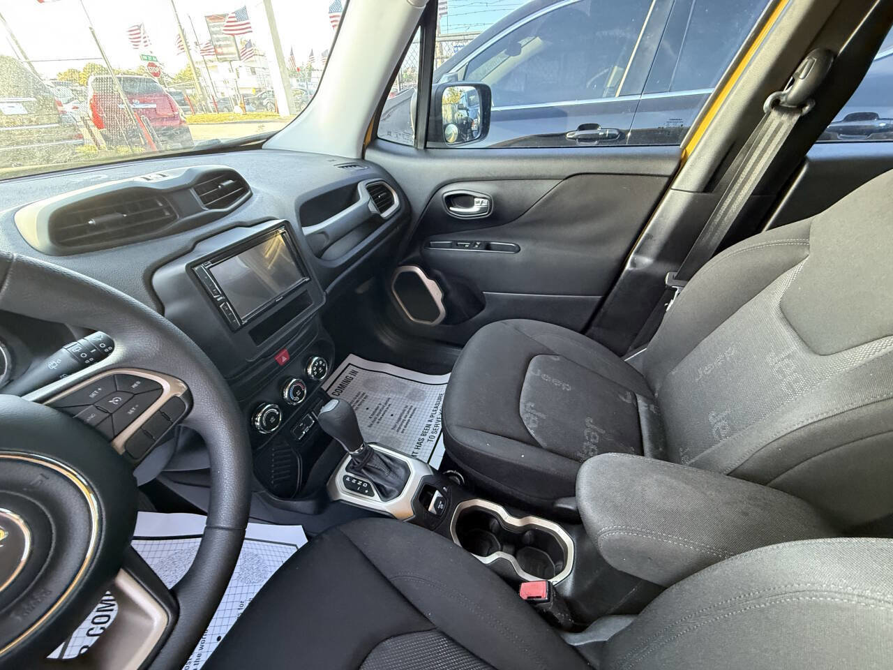 Used 2017 Jeep Renegade Sport w/ Power & Air Group FWD image 8