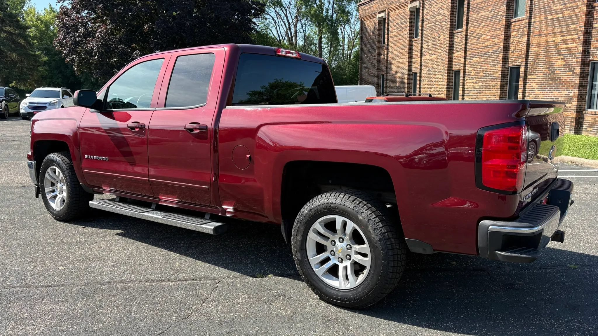 Used 2015 Chevrolet Silverado 1500 LT w/ All Star Edition AWD/4WD image 8
