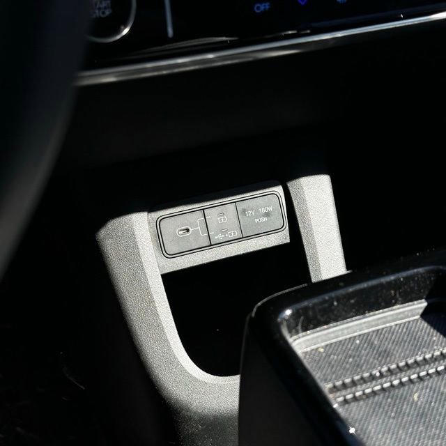 Certified 2025 Hyundai Ioniq 5 SE AWD/4WD image 25