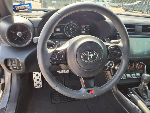 Used 2025 Toyota GR86 Premium RWD image 15