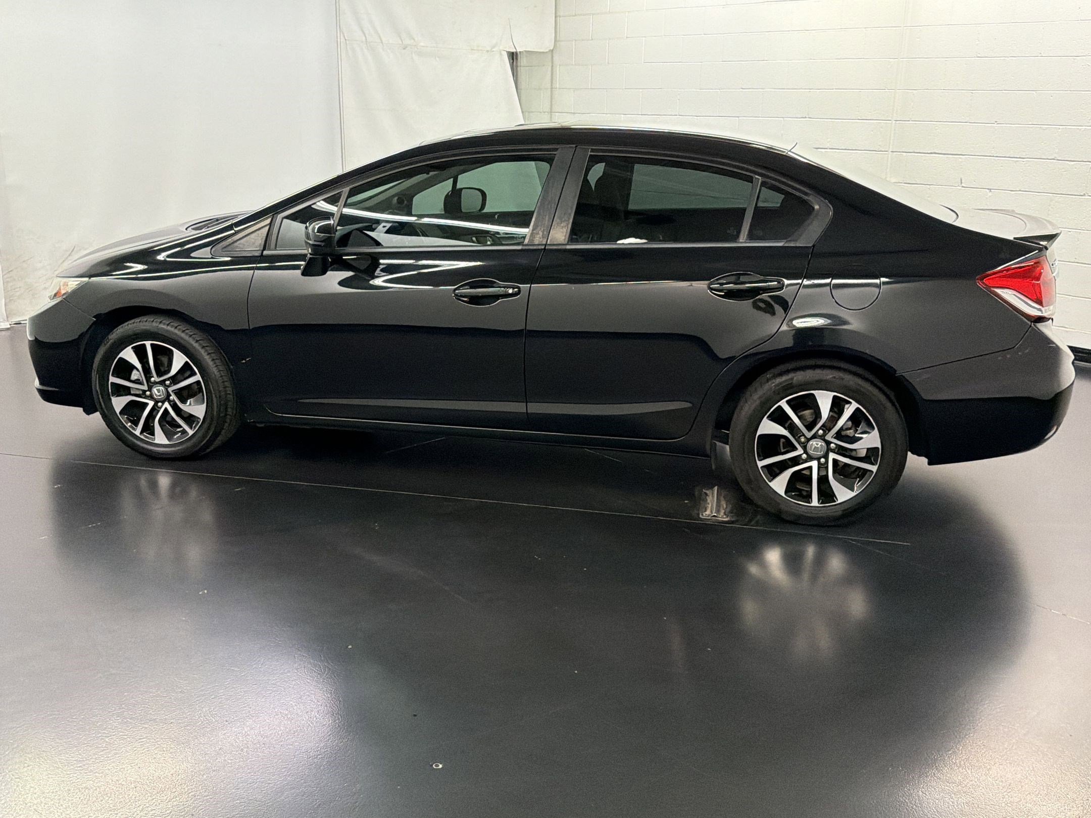 Used 2014 Honda Civic EX image 2