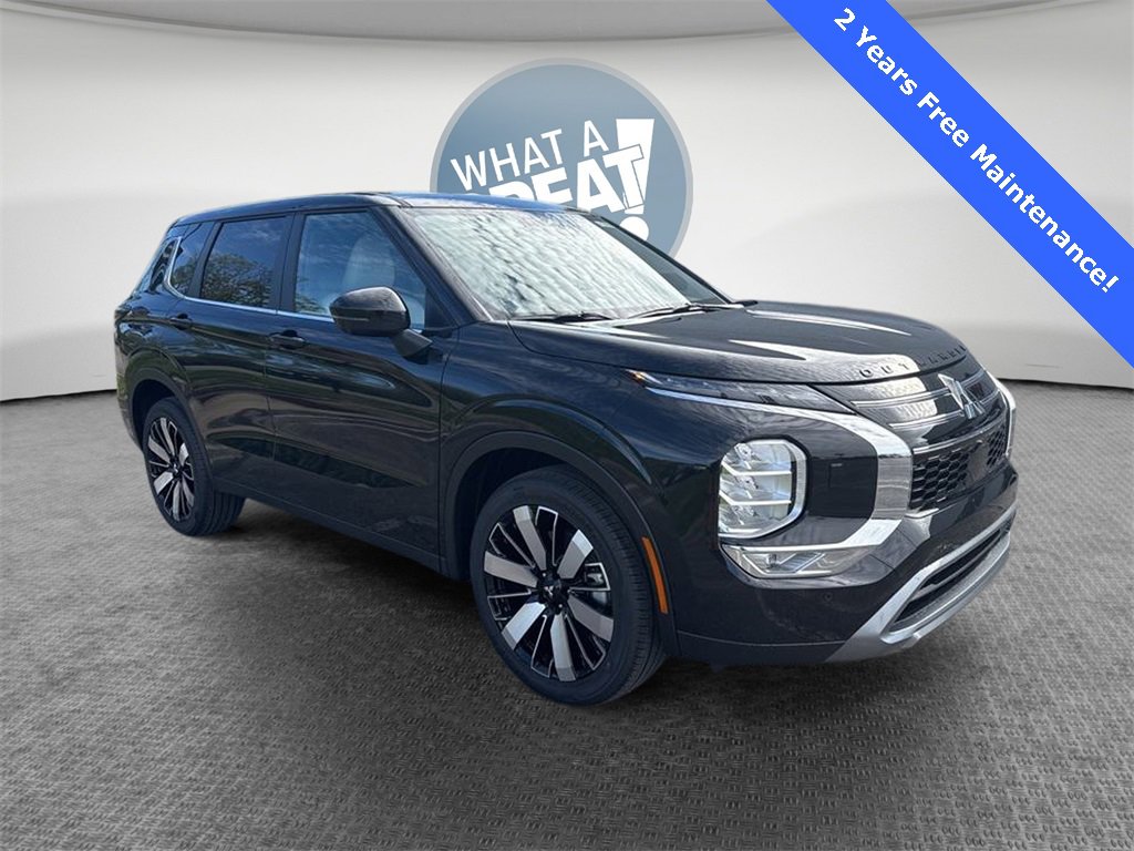 New 2025 Mitsubishi Outlander SE image 1