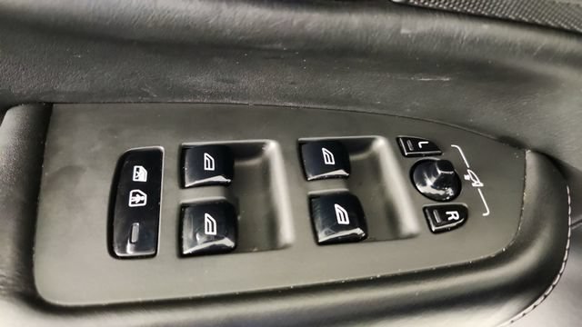 Used 2018 Volvo XC90 T6 Momentum w/ Convenience Package AWD/4WD image 10