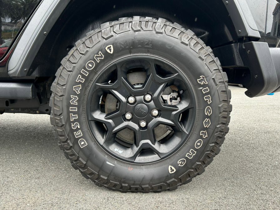 Used 2023 Jeep Wrangler Unlimited w/ Sun & Screen Package AWD/4WD image 63