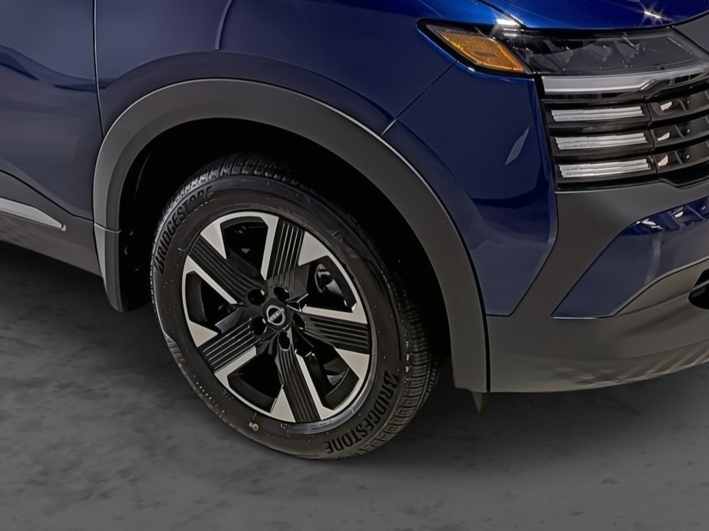 New 2026 Nissan Kicks SV w/ SV Premium Package AWD/4WD image 15