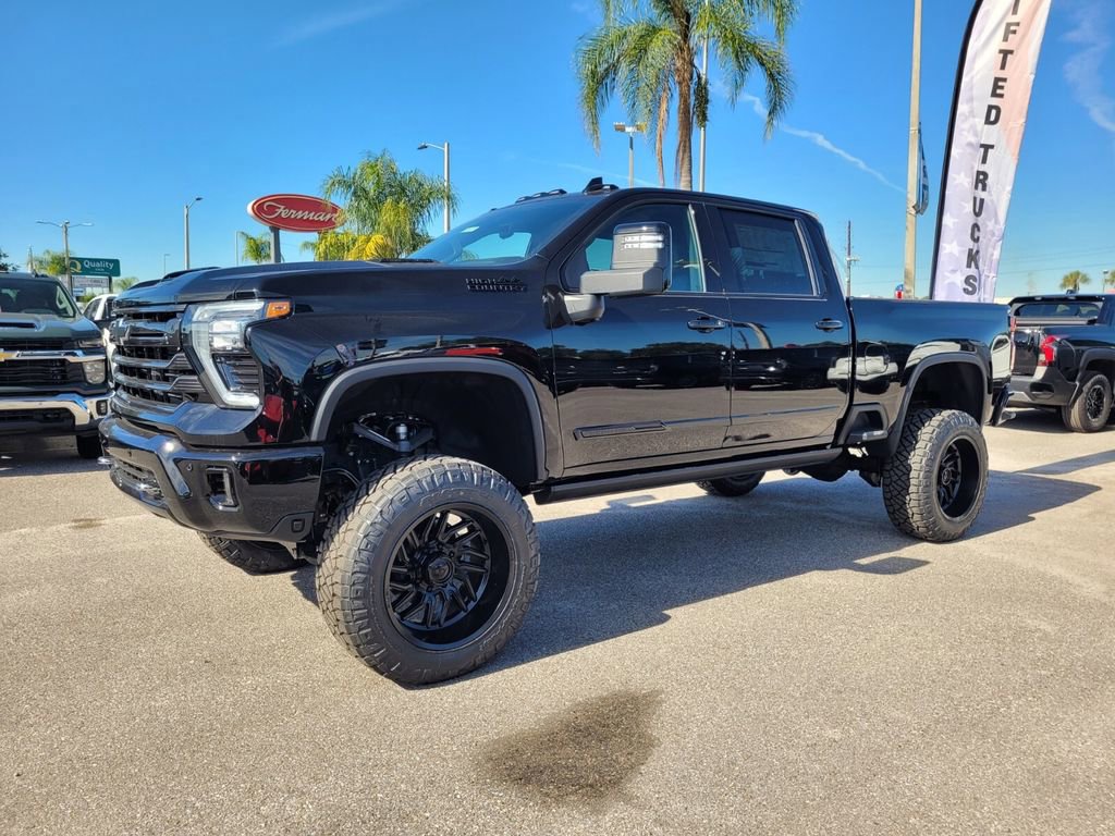 New 2025 Chevrolet Silverado 2500 High Country w/ Midnight Edition image 4
