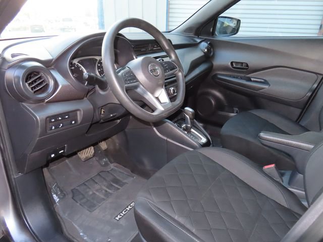Used 2020 Nissan Kicks S FWD image 18