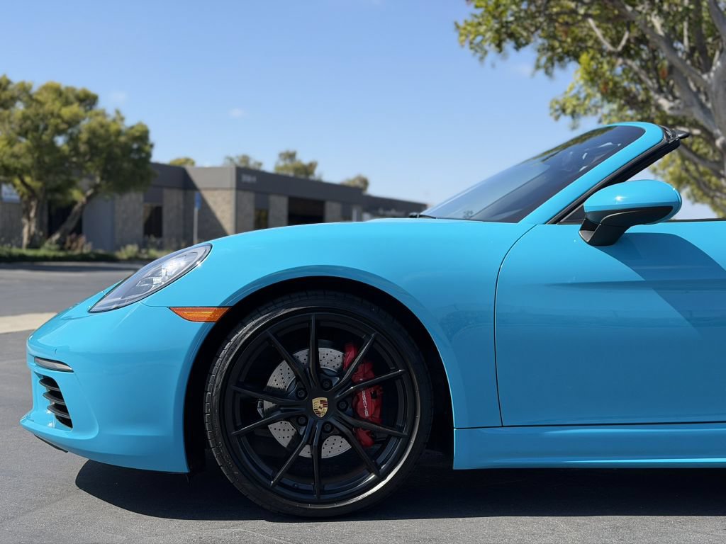 Used 2017 Porsche 718 Boxster S RWD image 23