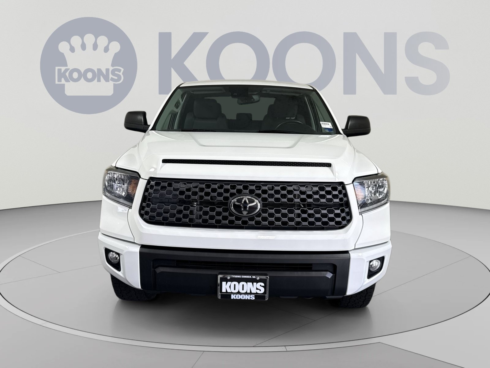 Used 2021 Toyota Tundra SR5 w/ SX Package AWD/4WD image 11