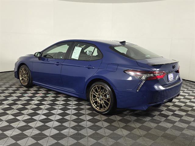 Used 2024 Toyota Camry SE AWD/4WD image 7