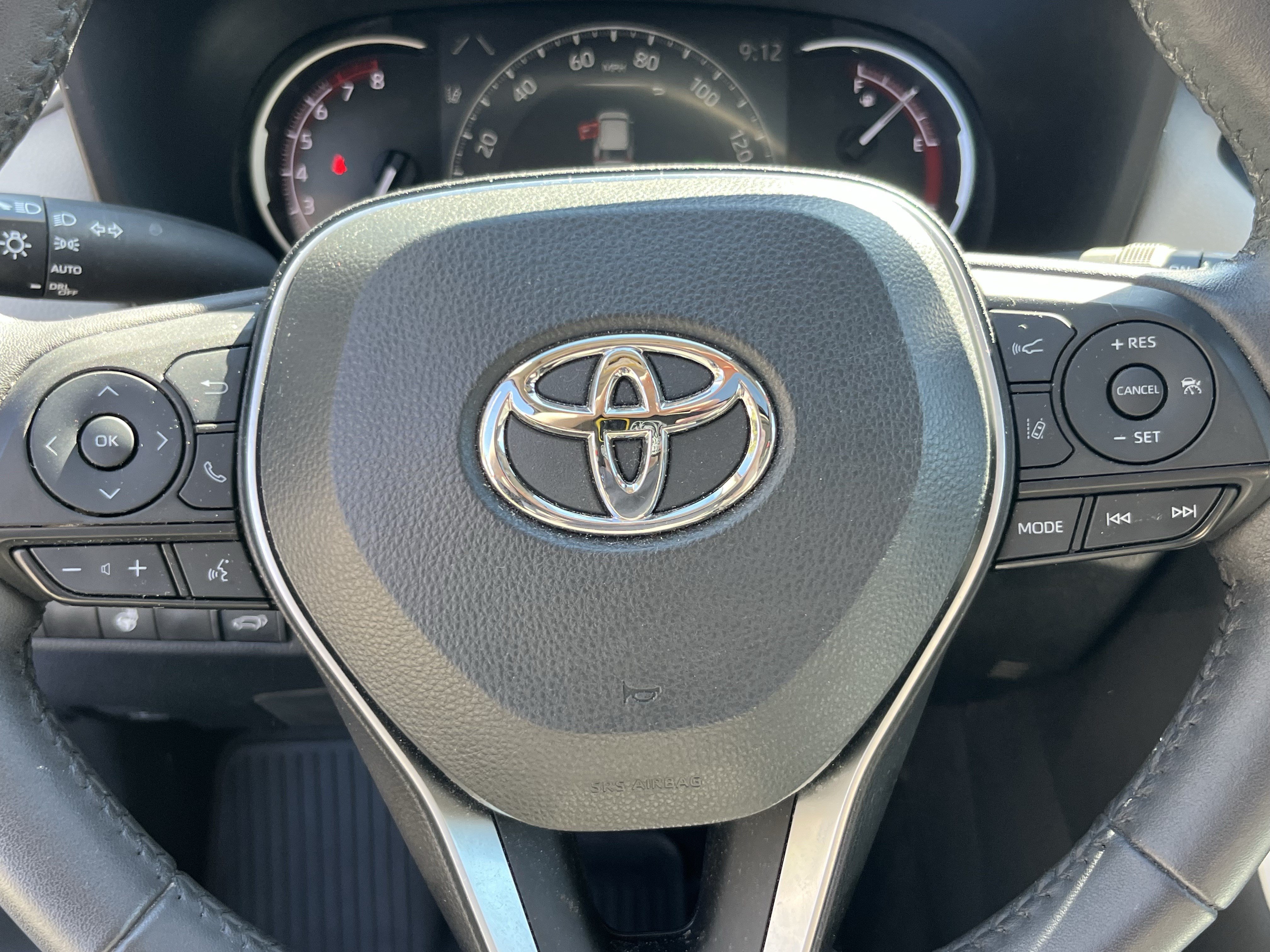 Certified 2023 Toyota RAV4 XLE w/ Convenience Package AWD/4WD image 19