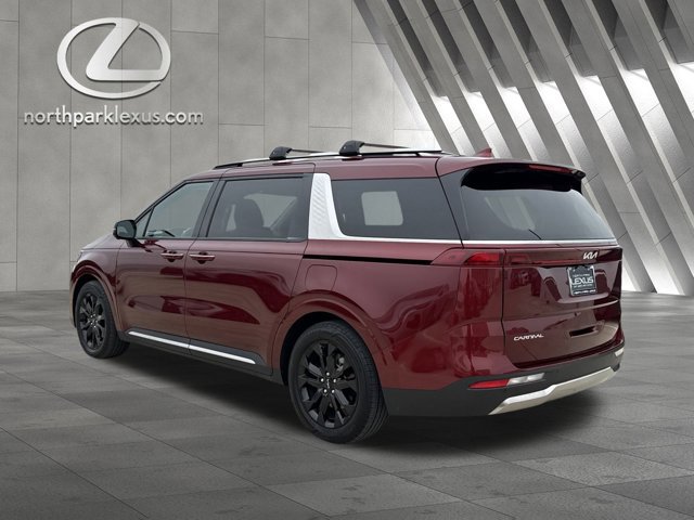 Used 2024 Kia Carnival SX image 2