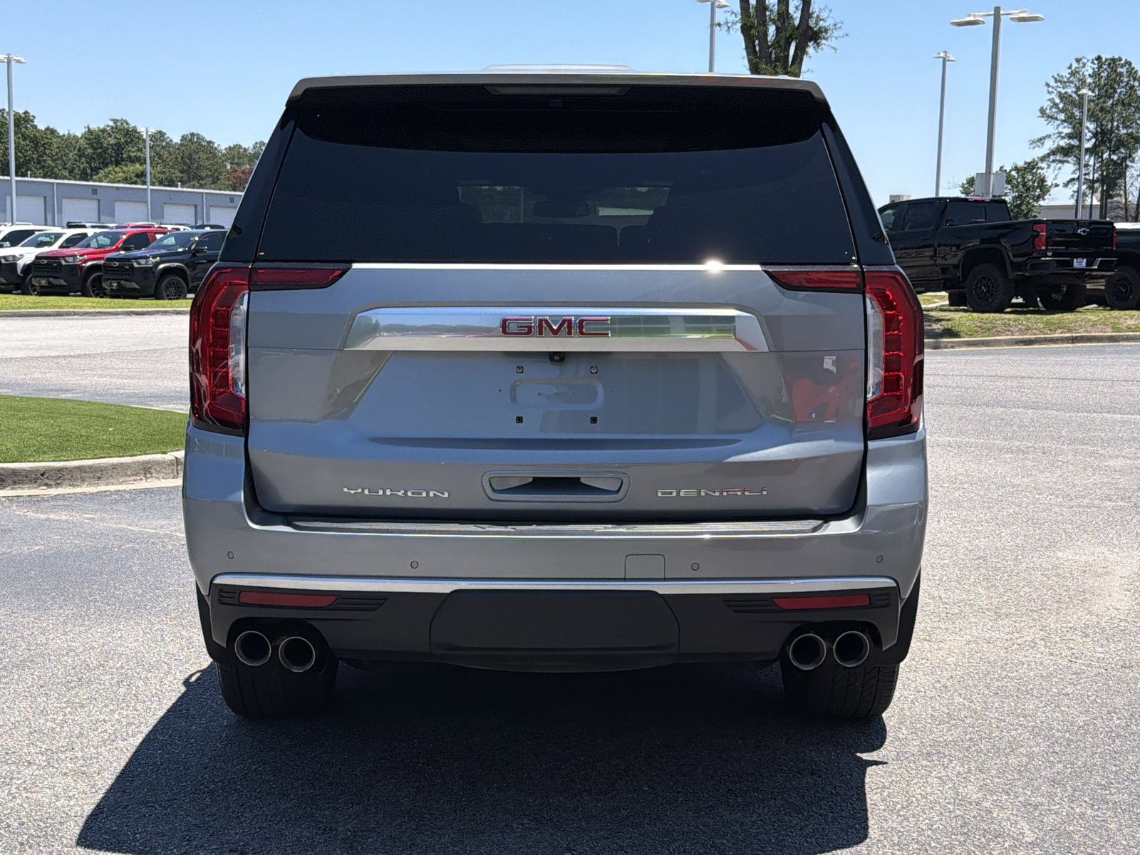 Used 2024 GMC Yukon Denali w/ Max Trailering Package AWD/4WD image 11