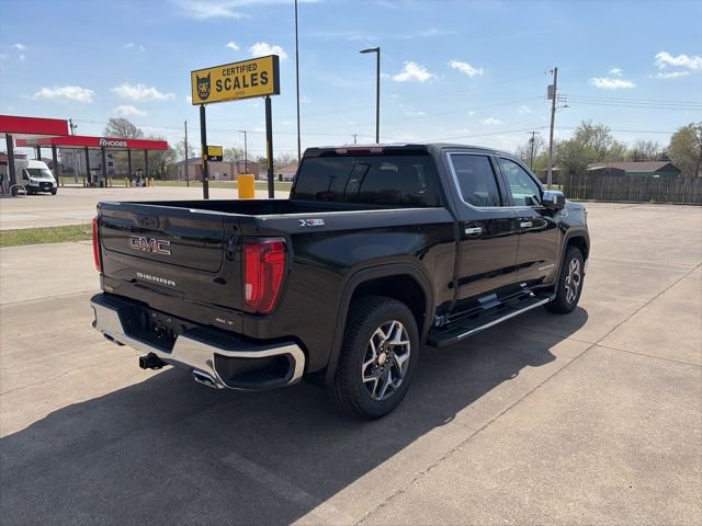 New 2026 GMC Sierra 1500 SLT image 6