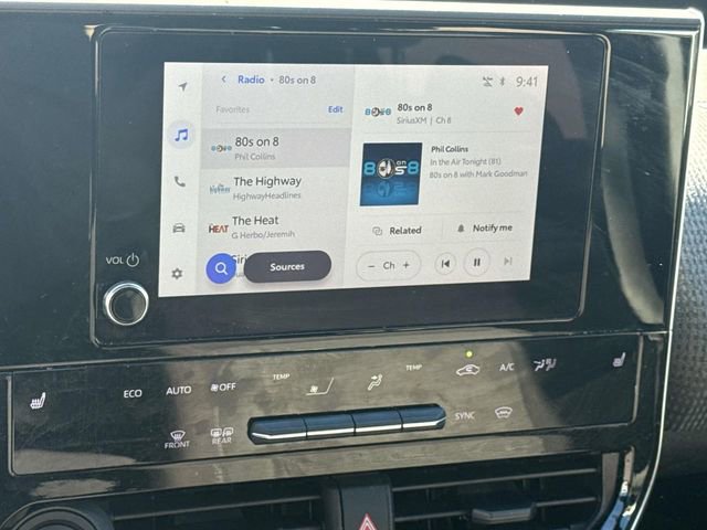 Used 2025 Subaru Solterra Premium image 11