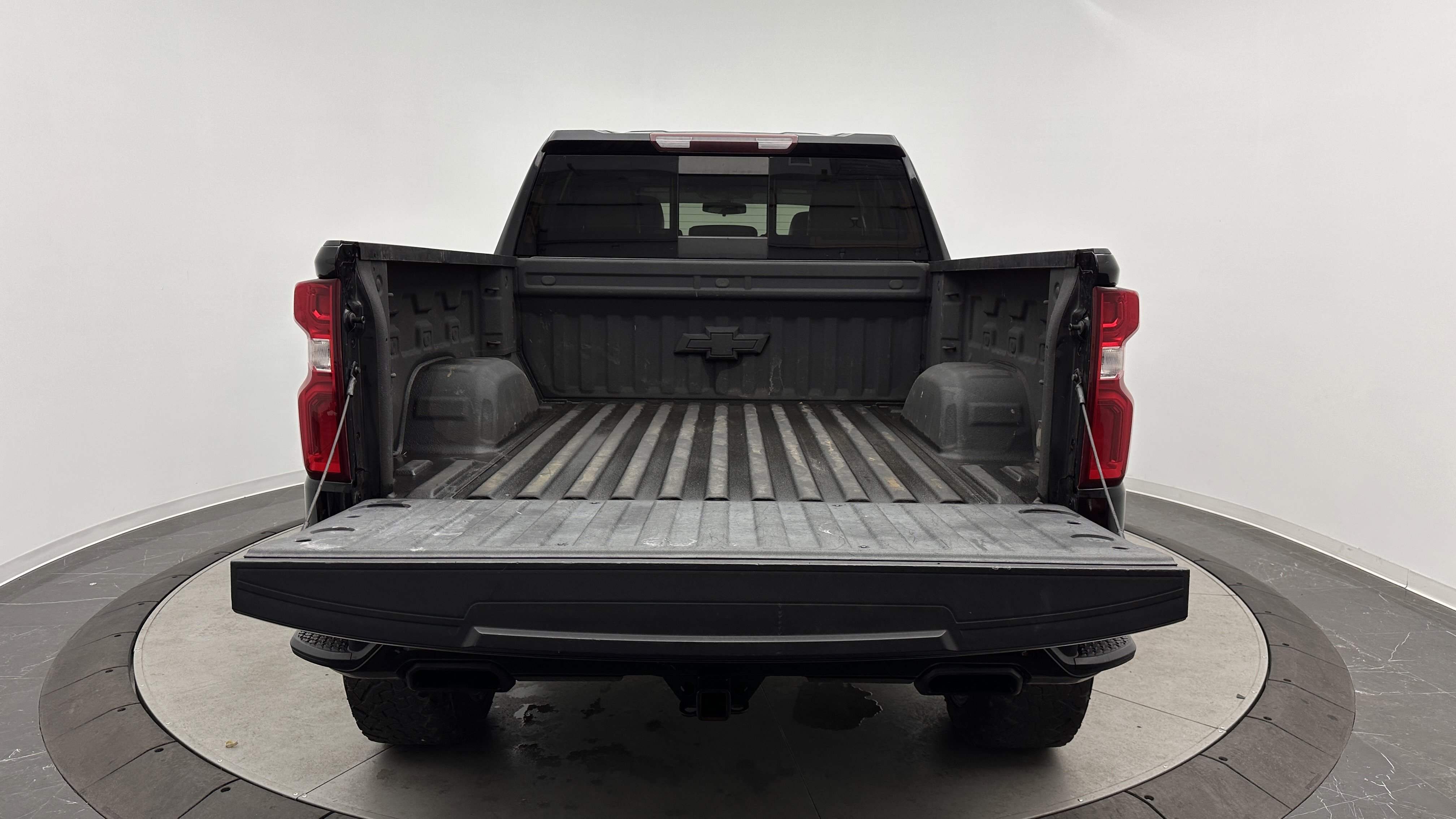 Used 2020 Chevrolet Silverado 1500 RST AWD/4WD image 29