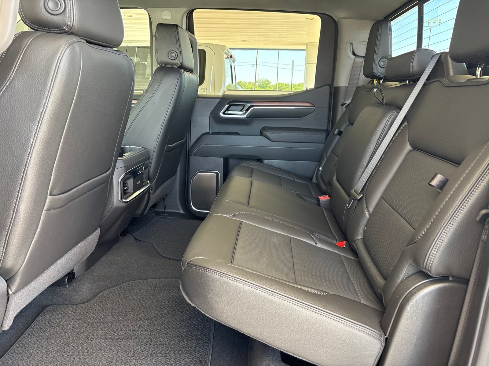 New 2026 GMC Sierra 1500 Denali w/ Denali Reserve Package AWD/4WD image 19