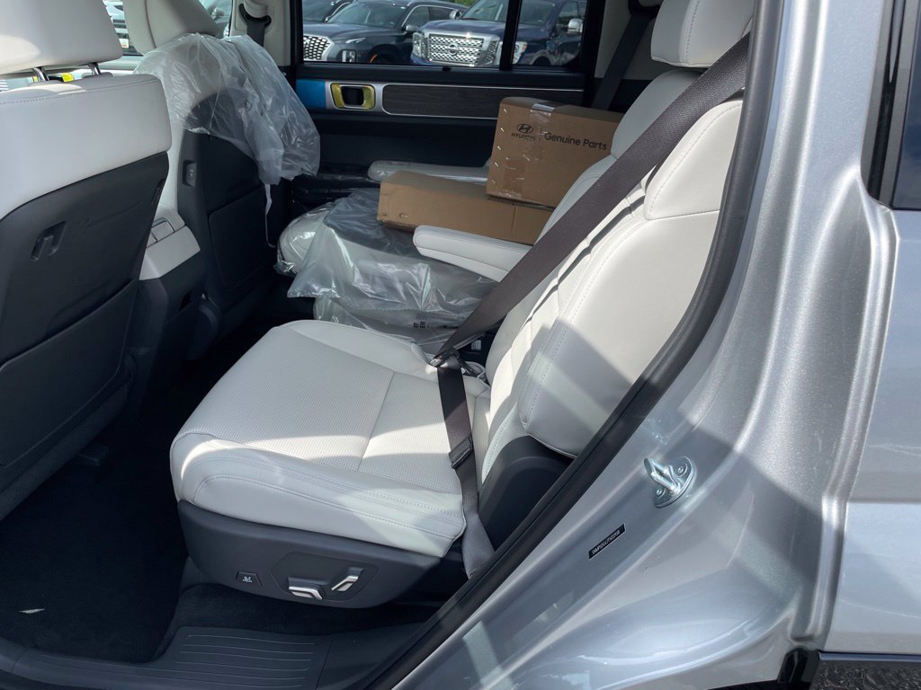 New 2026 Hyundai Santa Fe Calligraphy AWD/4WD image 13
