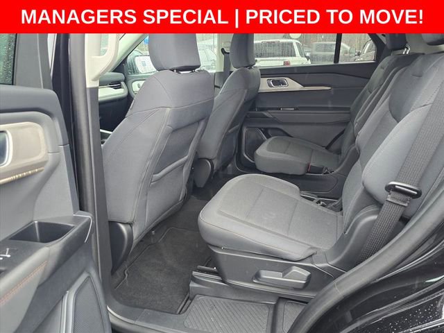 Used 2025 Ford Explorer Active image 21