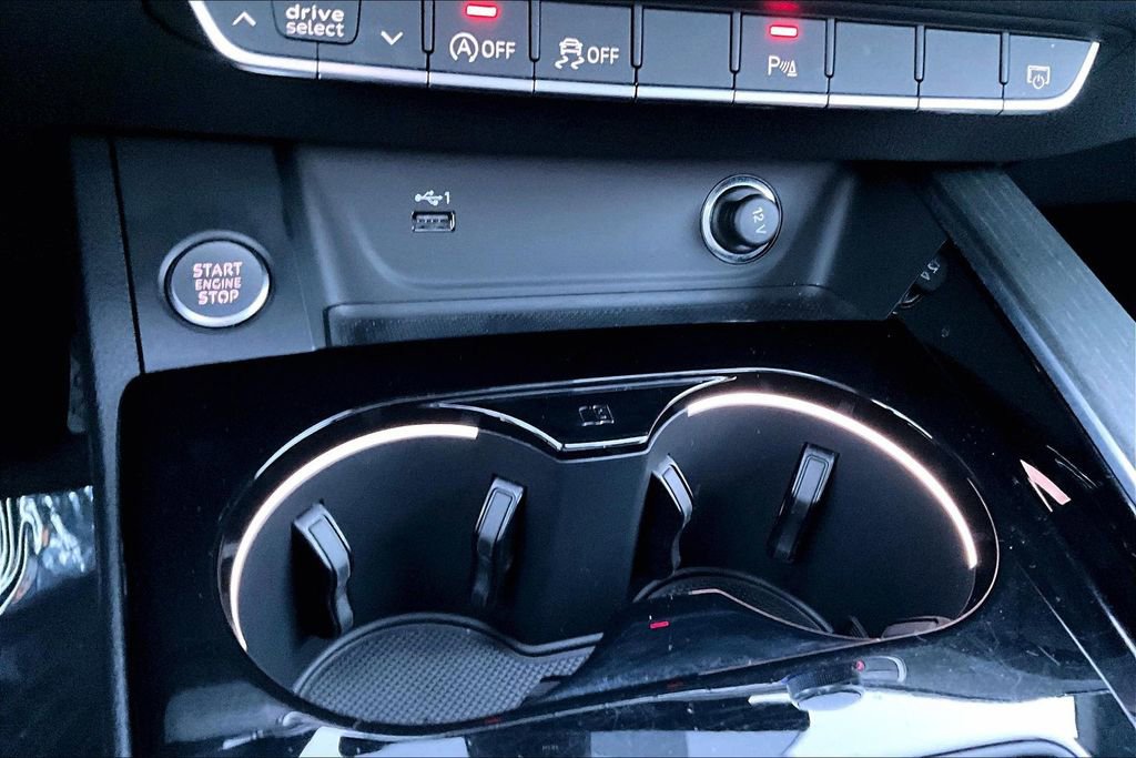 Used 2023 Audi A4 2.0T Premium w/ Convenience Package image 15