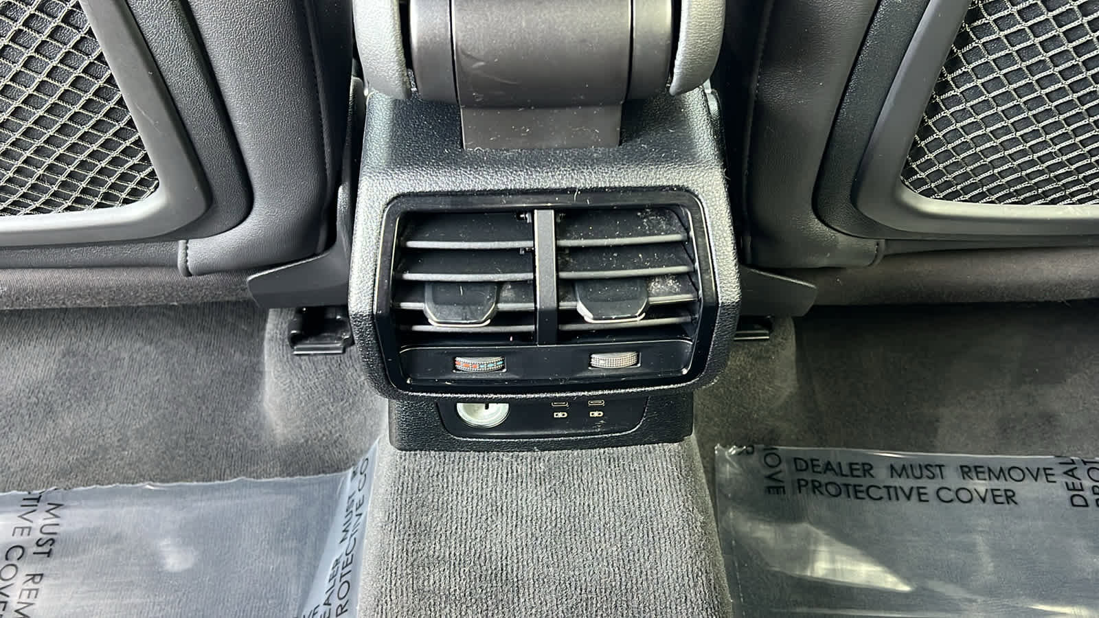 Used 2023 Audi Q3 2.0T Premium image 25