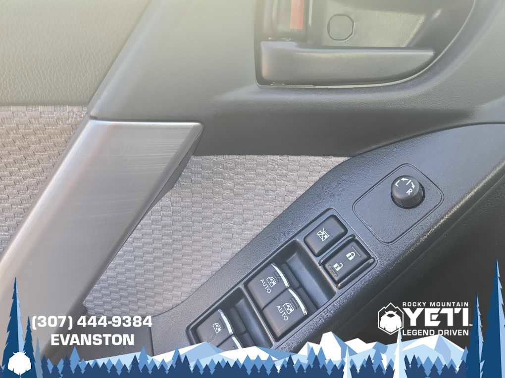 Used 2018 Subaru Forester 2.5i Premium image 30