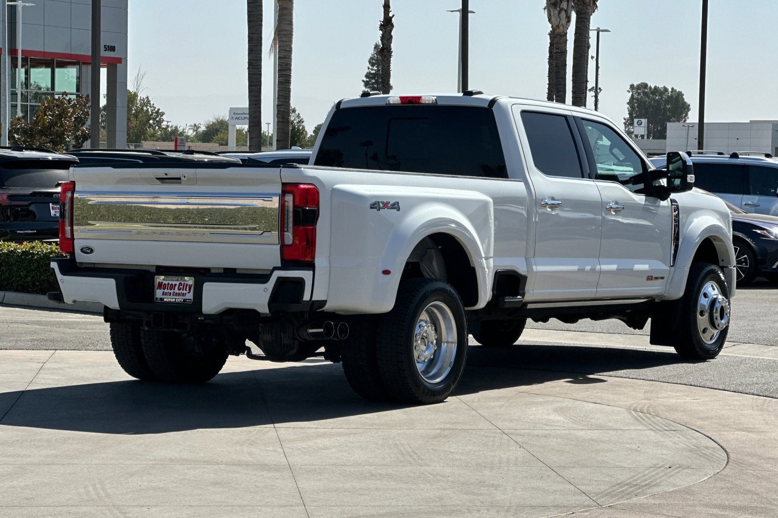Used 2024 Ford F450 Platinum AWD/4WD image 4