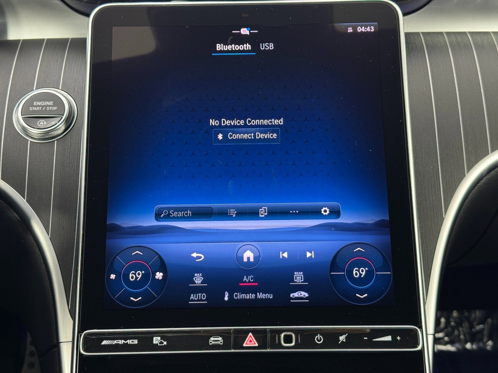 Used 2024 Mercedes-Benz C 43 AMG 4MATIC Sedan image 29