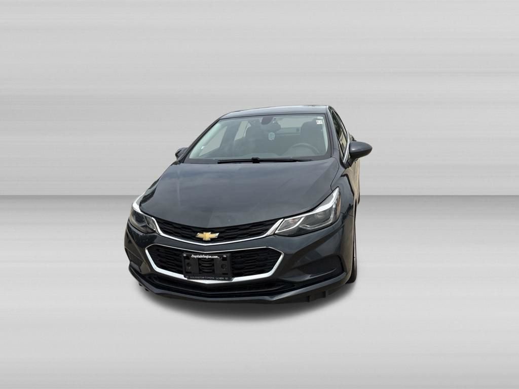 Used 2018 Chevrolet Cruze LT FWD image 9