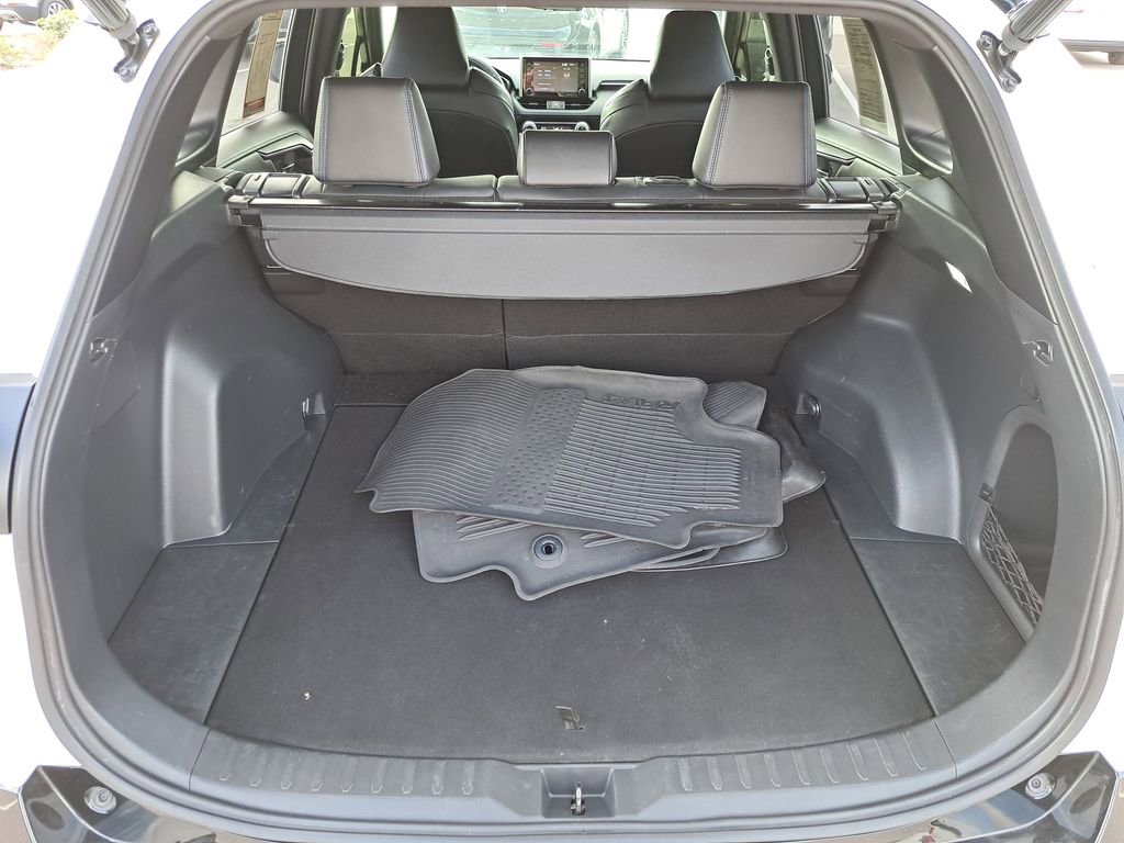 Certified 2021 Toyota RAV4 XSE image 6