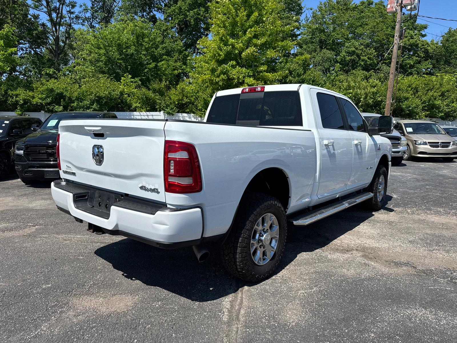 Used 2024 RAM 2500 Laramie AWD/4WD image 5
