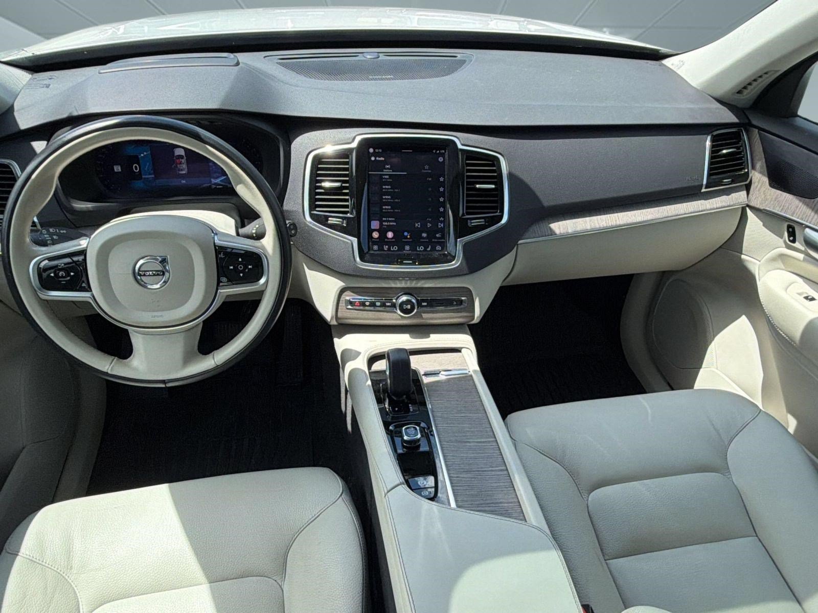 Certified 2023 Volvo XC90 B5 Plus w/ Protection Package Premier AWD/4WD image 15