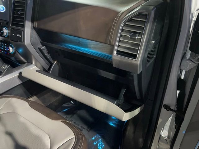 Used 2019 Ford F150 Limited w/ Trailer Tow Package image 32