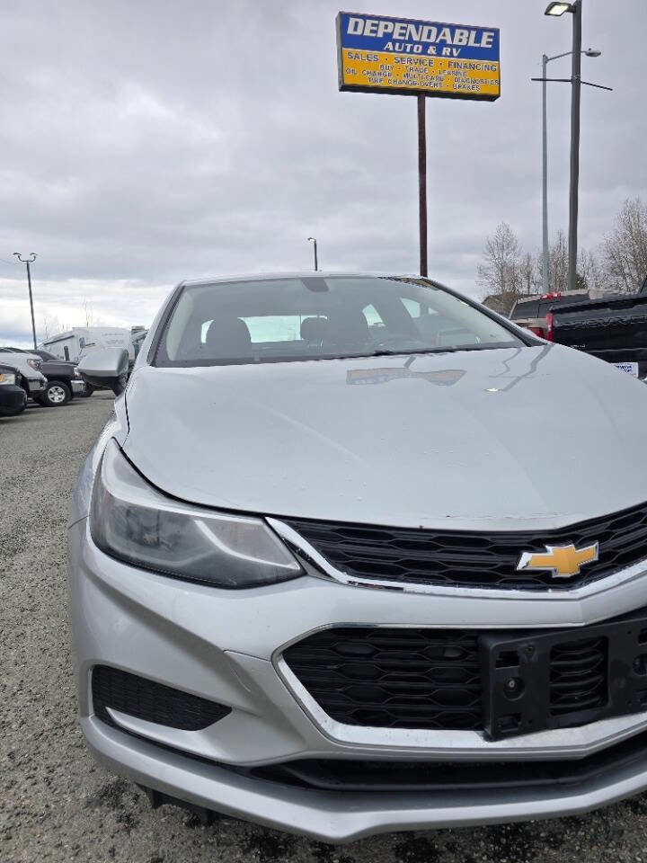 Used 2016 Chevrolet Cruze LT FWD image 4