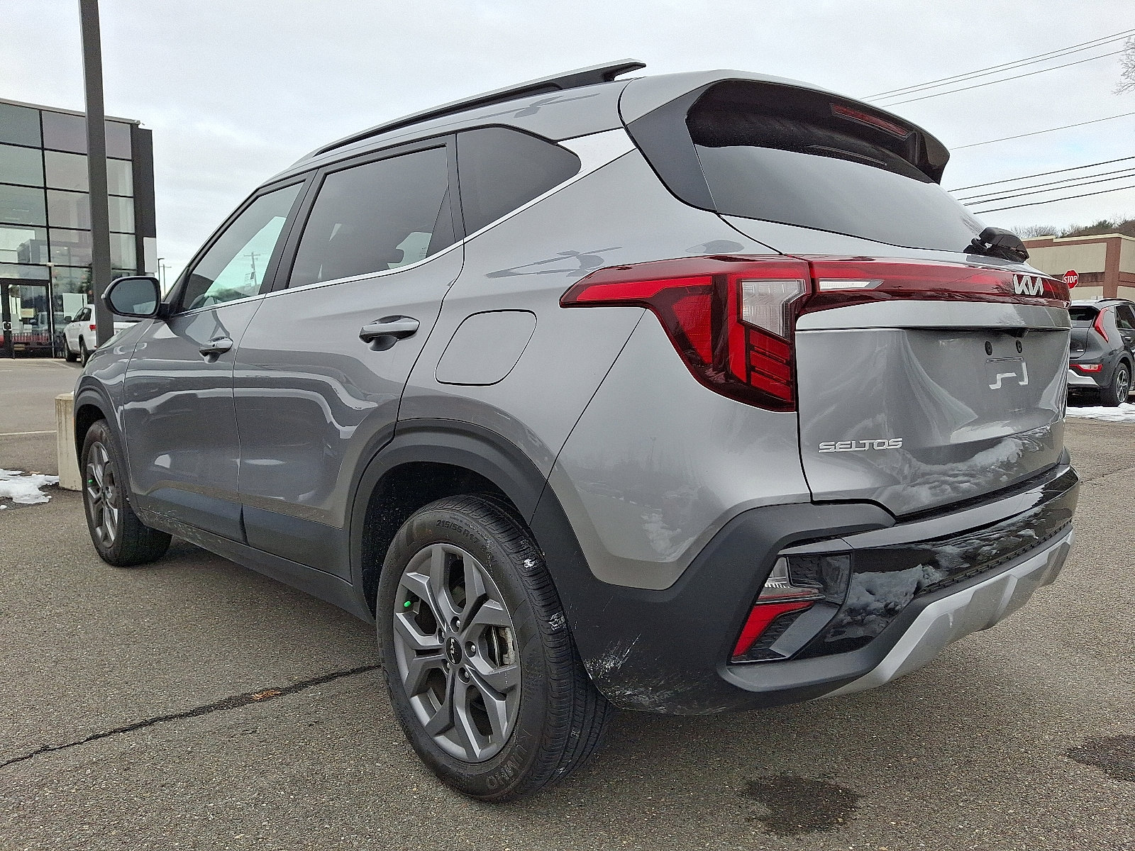 Used 2024 Kia Seltos S image 4