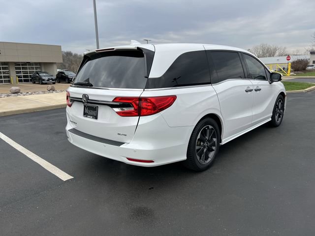 Used 2024 Honda Odyssey Elite image 3