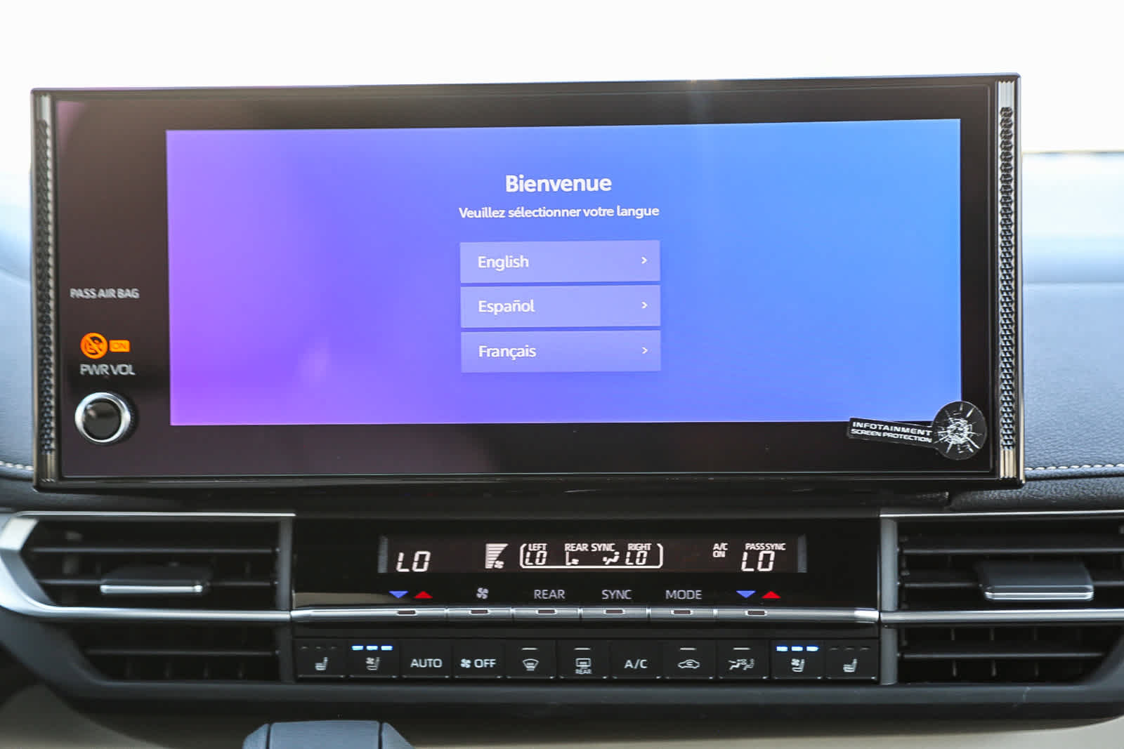 Used 2026 Toyota Sienna Platinum AWD/4WD image 15