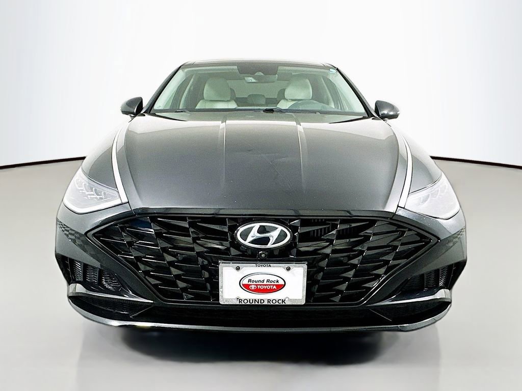 Used 2021 Hyundai Sonata Limited FWD image 2