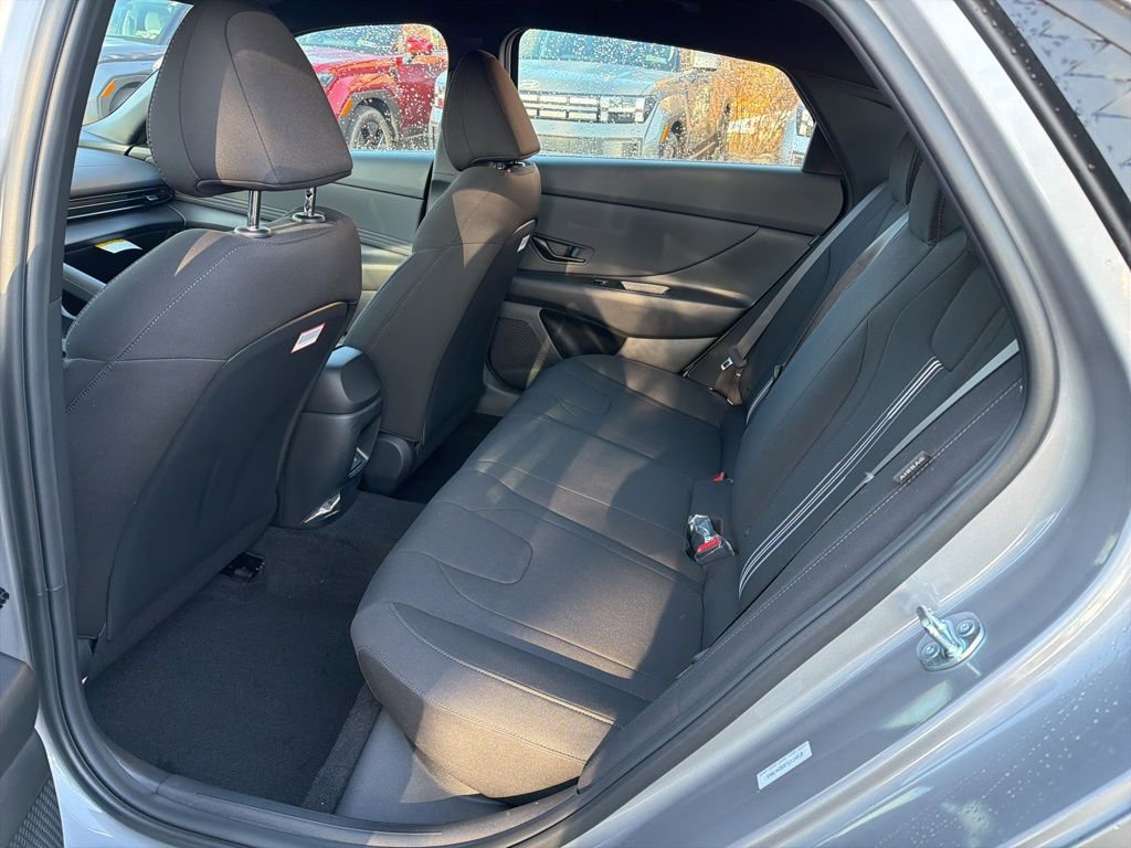 New 2026 Hyundai Elantra Sport FWD image 14